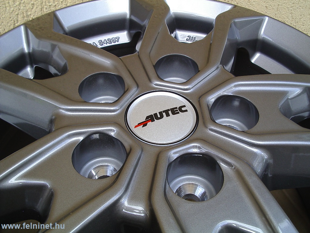 Alufelni Fiat Ducato 16 col - Autec Kiso titánium ezüst felni